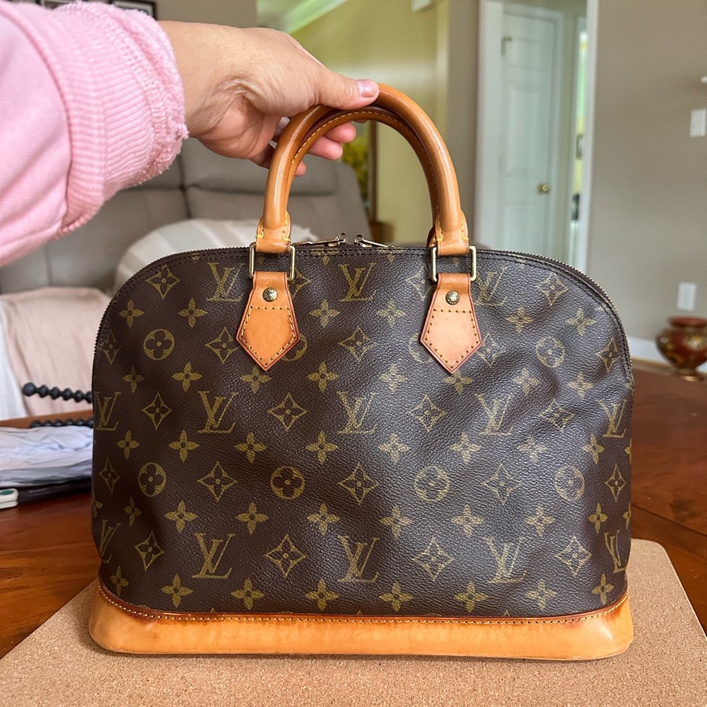 Louis Vuitton Alma PM Monogram Bag, VGUC